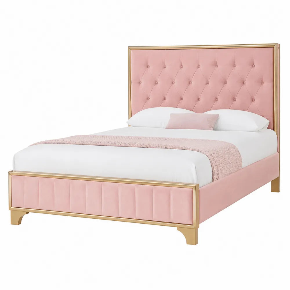 Cama tapizada en terciopelo rosa con detalles metálicos dorados 200x160 cm